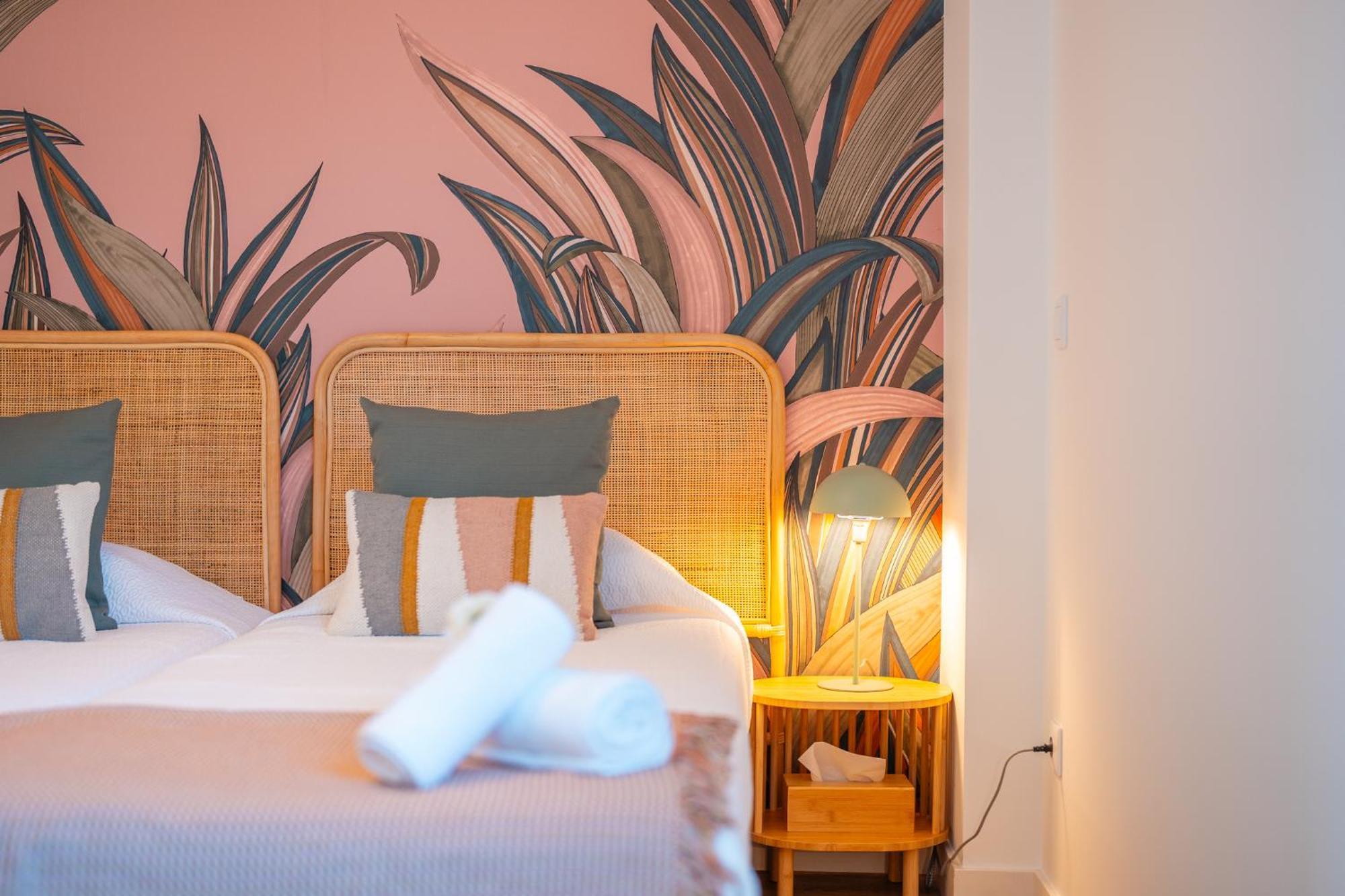 The Pink Palm Apartment Фуншал Екстериор снимка